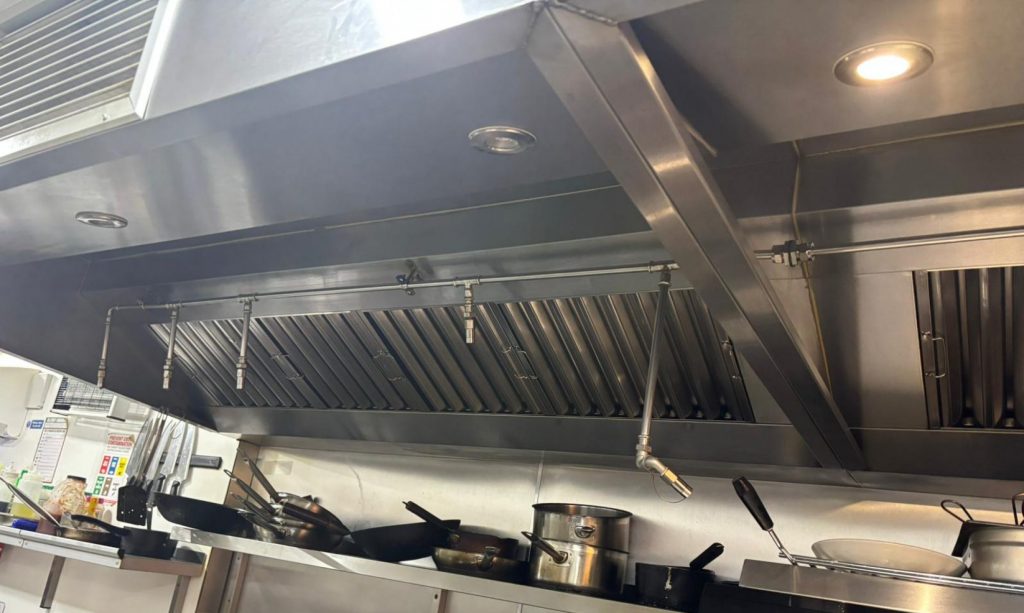 Duct away canopy extraction cleaning 07842 236362